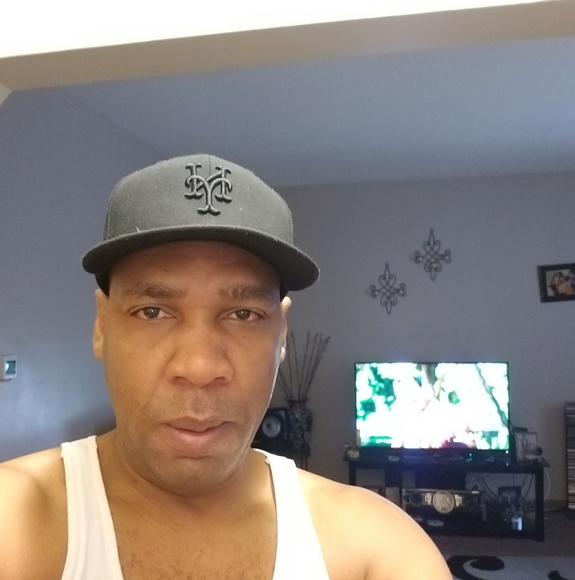 michaeladams201